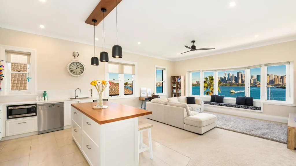Erskineville Buyers Agent Explains How to Win a Bidding War